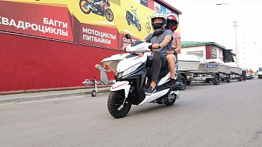 Скутер X-MOTORS City